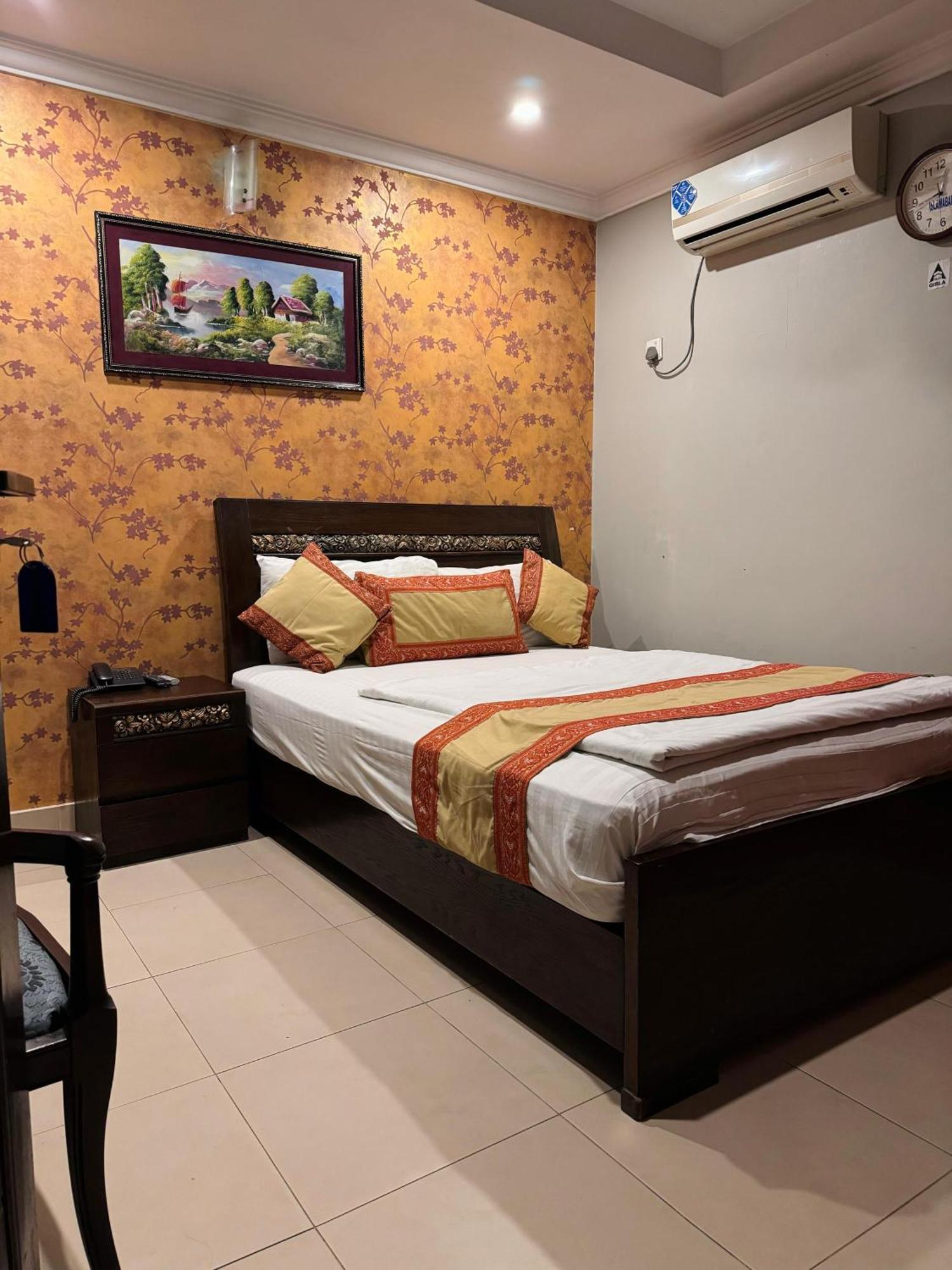 Hotel Islamabad Premiere Inn Kültér fotó